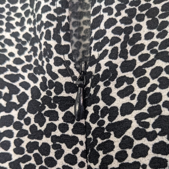 Zara Animal Print Pattern Short Sleeve Loose Fit Round Neck Romper | Small - Picture 4 of 9